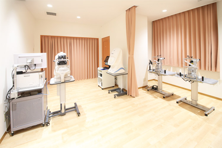 検査室（暗室）